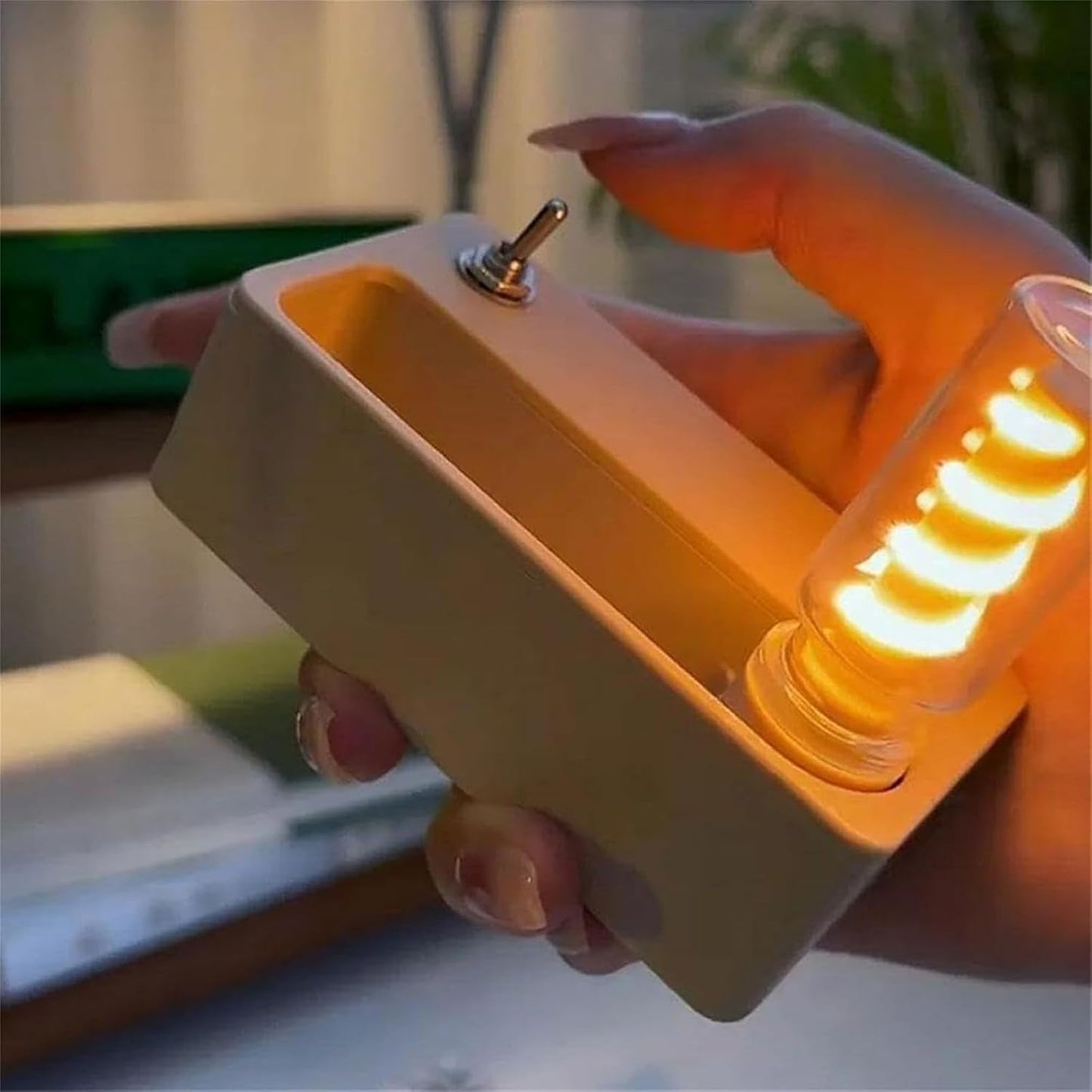 Mini Lamp Mechanical Night Light, Creative Magnetic Flippable Table Lamp