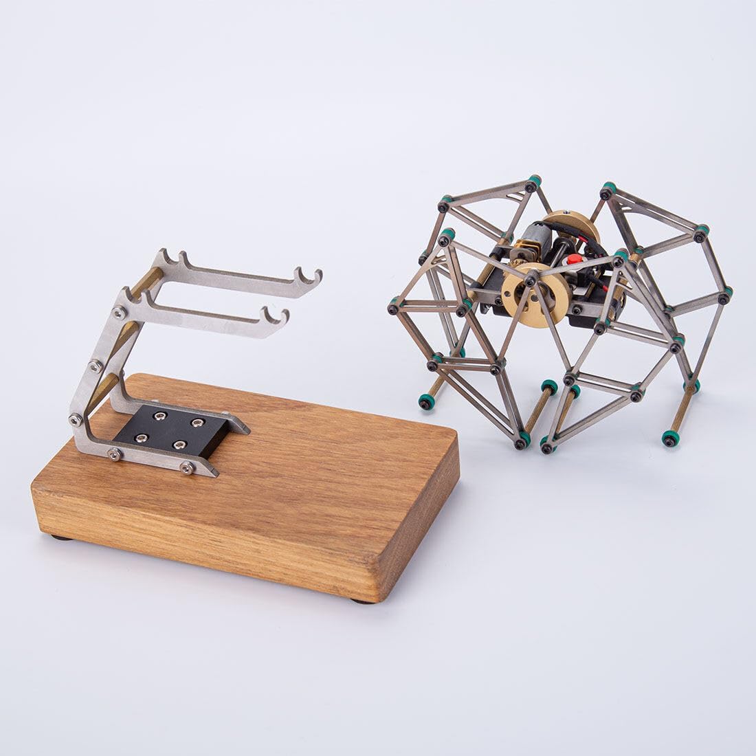 Mini Strandbeest Model That Run, Gear-Driven Walking Model with Base